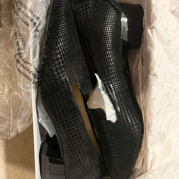 ***SOLD*** - Picture 2 of 7